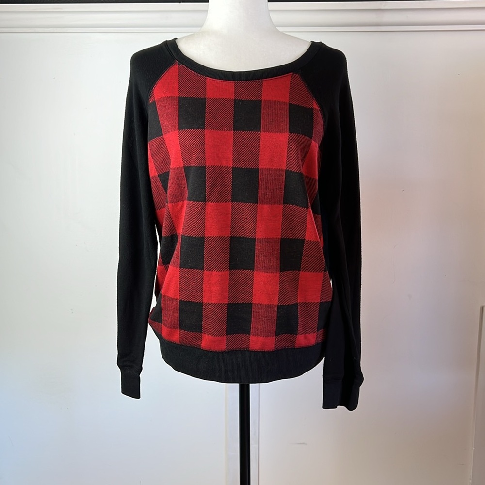 MODCLOTH Buffalo Plaid Red and Black Women's Long Sleeve Top